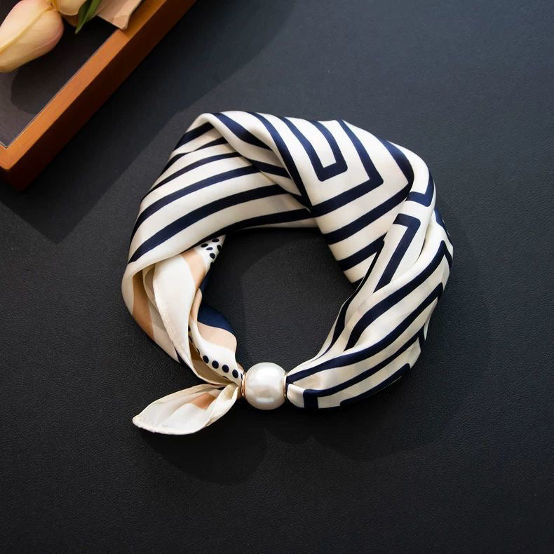 đ§Ł OanstrĂ€ngd glamour: PĂ„snĂ€ppbar pĂ€rlhalsbandsscarf âš