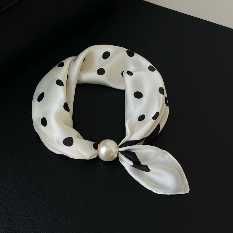 🧣 Oansträngd glamour: Påsnäppbar pärlhalsbandsscarf ✨