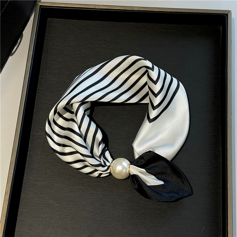 🧣 Oansträngd glamour: Påsnäppbar pärlhalsbandsscarf ✨