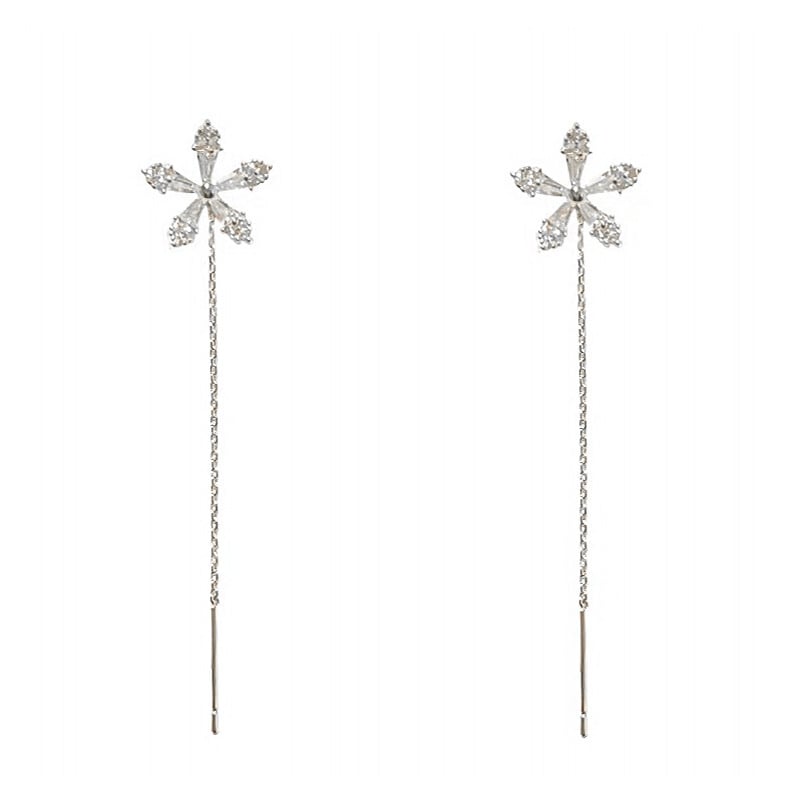 🎄Örhängen med glänsande diamanter och blommor🌸