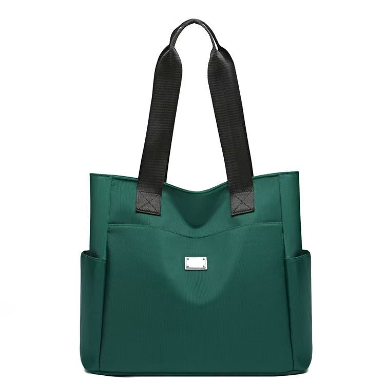 🔥 Vattenavvisande axelväska i nylon med stor kapacitet och flera fack 👜