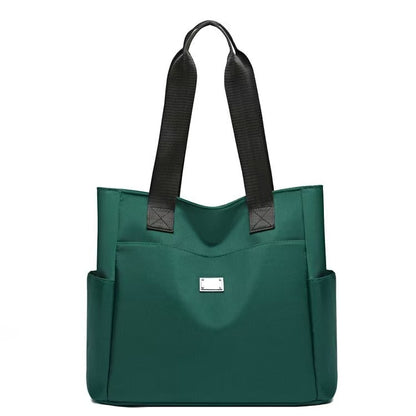 🔥 Vattenavvisande axelväska i nylon med stor kapacitet och flera fack 👜