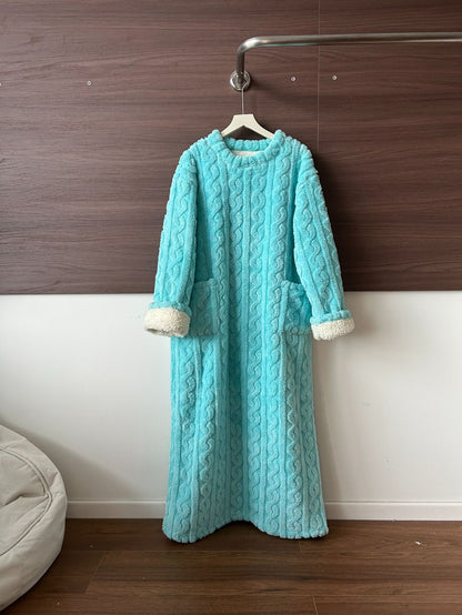 💟En varm present🎀Vinterkläder i korallrosa sammet🔥