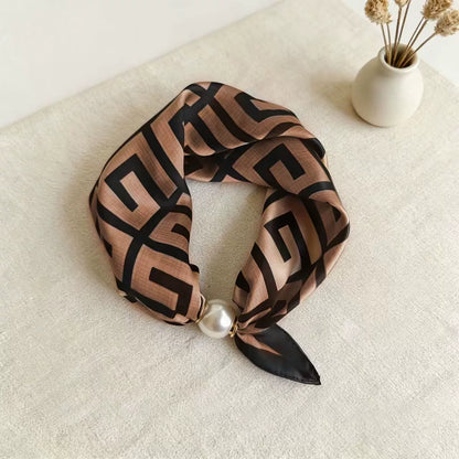 🧣 Oansträngd glamour: Påsnäppbar pärlhalsbandsscarf ✨