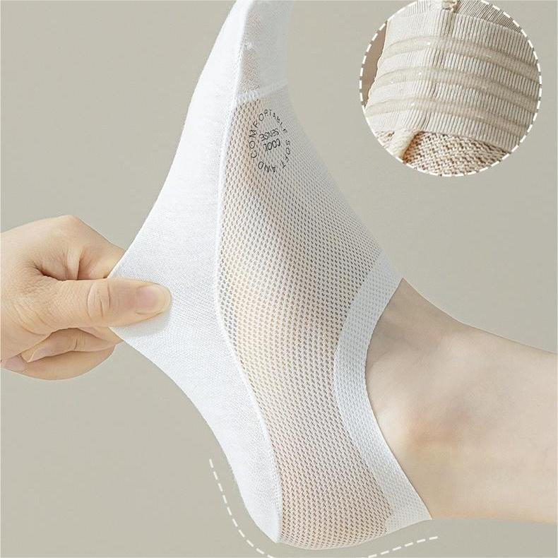 🔥 Osynliga Greppstrumpor 🧦 – Andningsbara Lågskurna Halkfria & Svettabsorberande Strumpor