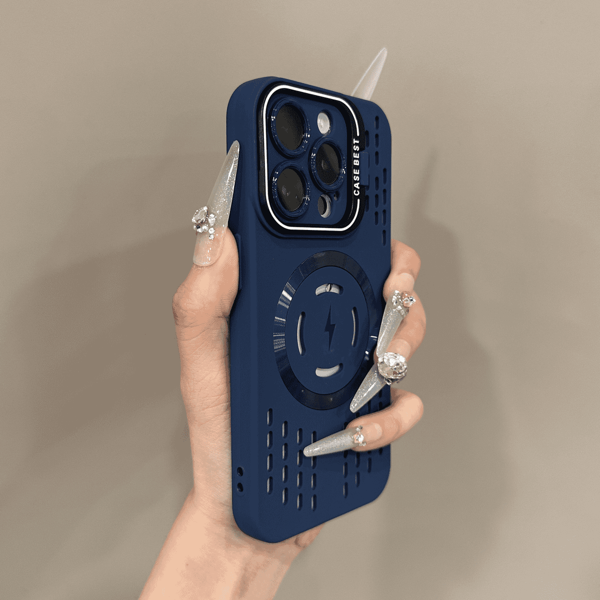 Mjukt silikonskyddsfodral med blixtsnabbt magnetiskt laddningsfodral för iPhone